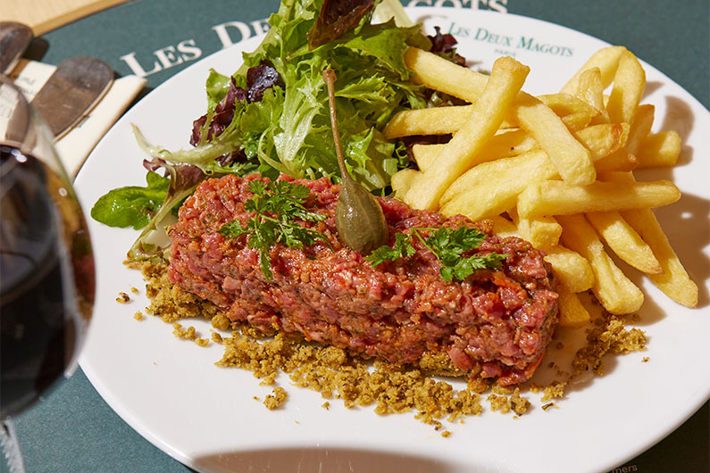 Où manger le meilleur steak tartare à Paris en 2023 ?